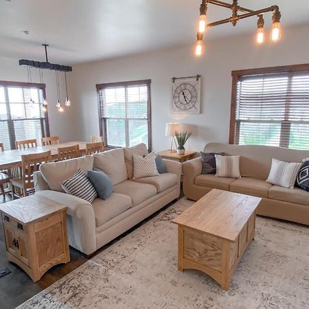 Remodeled Ski In-Out - 305 Soaring Eagle - Luxury! Dunmore Bagian luar foto