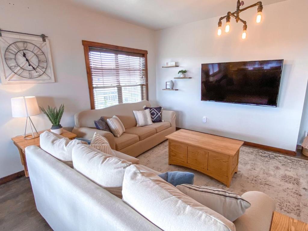 Remodeled Ski In-Out - 305 Soaring Eagle - Luxury! Dunmore Bagian luar foto