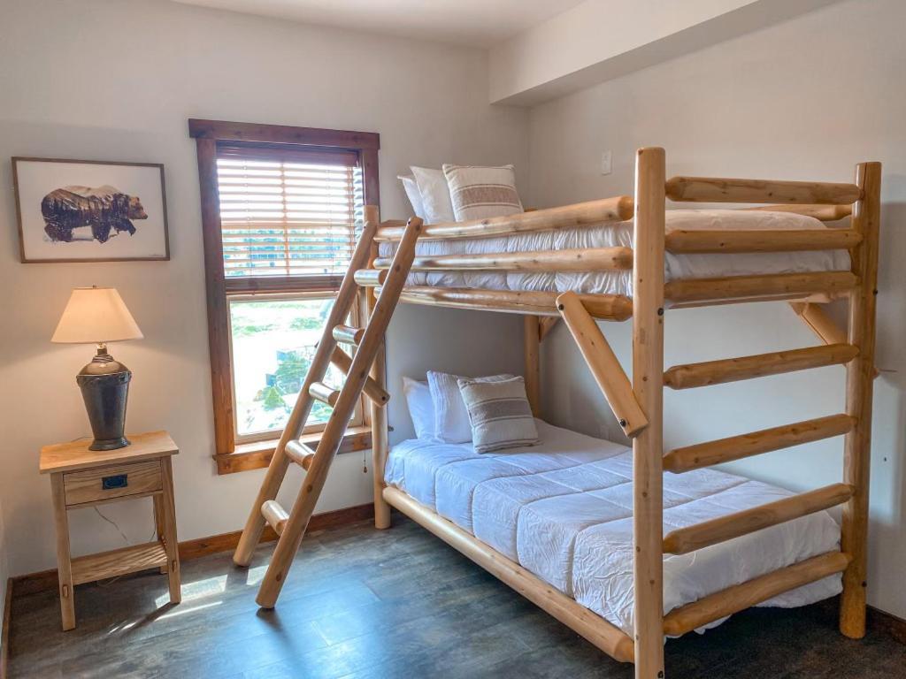 Remodeled Ski In-Out - 305 Soaring Eagle - Luxury! Dunmore Bagian luar foto
