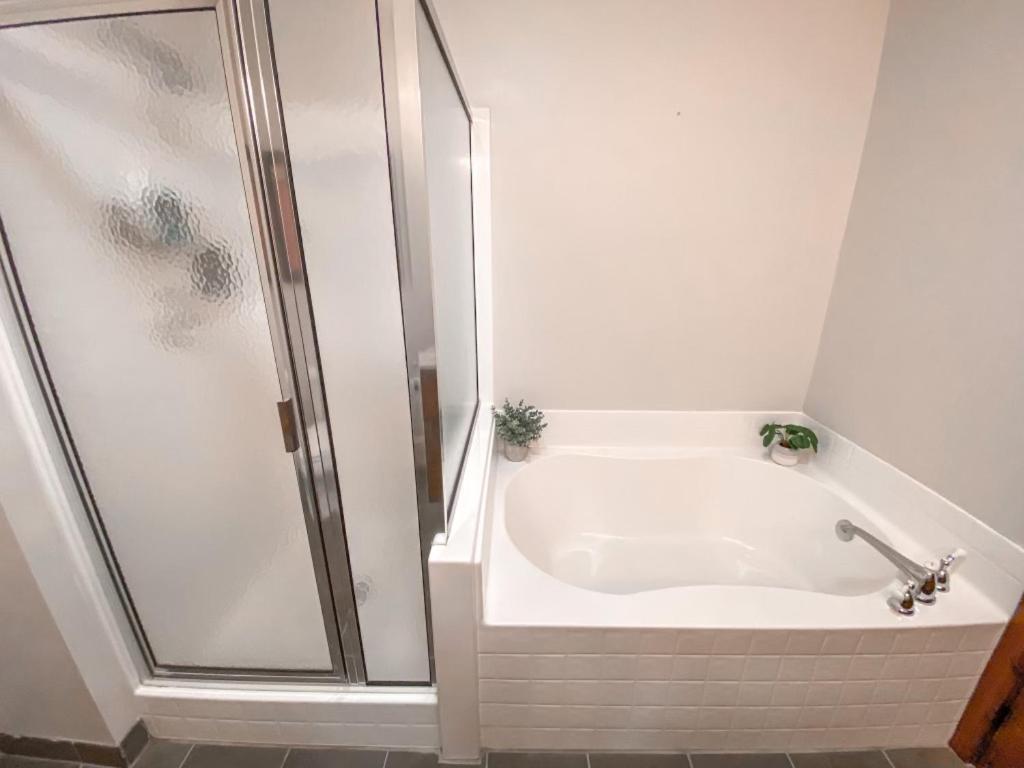 Remodeled Ski In-Out - 305 Soaring Eagle - Luxury! Dunmore Bagian luar foto